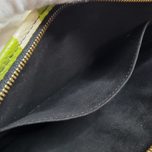 LOUIS VUITTON Damier Race Toiletry Pouch 26 | Limited Edition - Picture 11 of 12